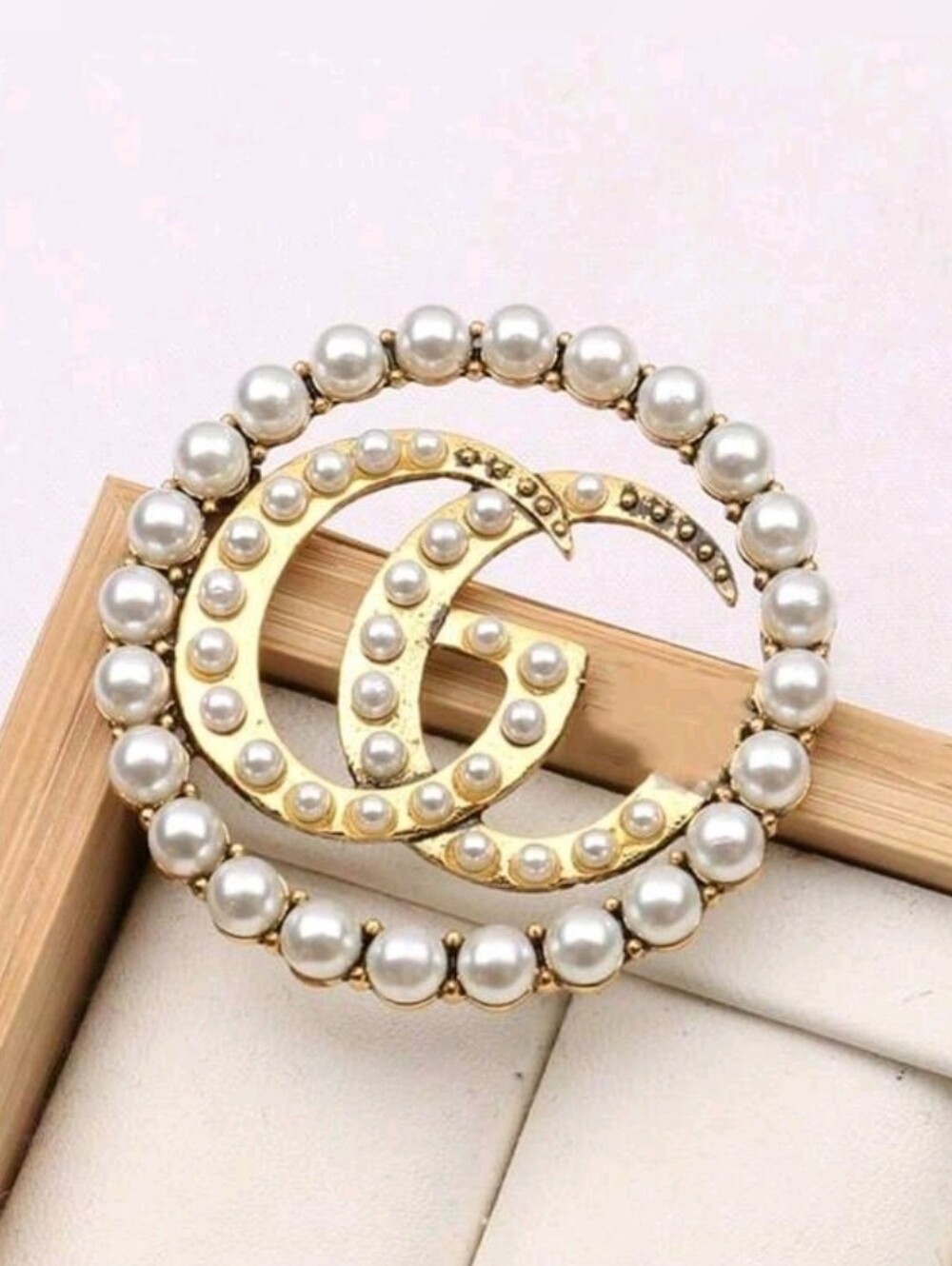 Luxury G Brooch